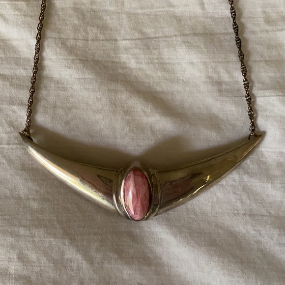 VINTAGE NEW/UNWORN SOUTHWESTERN STERLING SILVER BAR NECKLACE PENDANT PINK CORAL - Picture 2 of 7